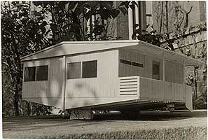 Plas-2-Point prefabricated house, scale model.
