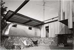 Wolfson Trailer House, Pleasant Valley, N.Y. Ben Schnall, photographer.